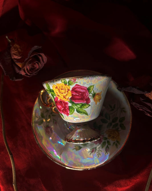 Roses Teacup & Saucer Set