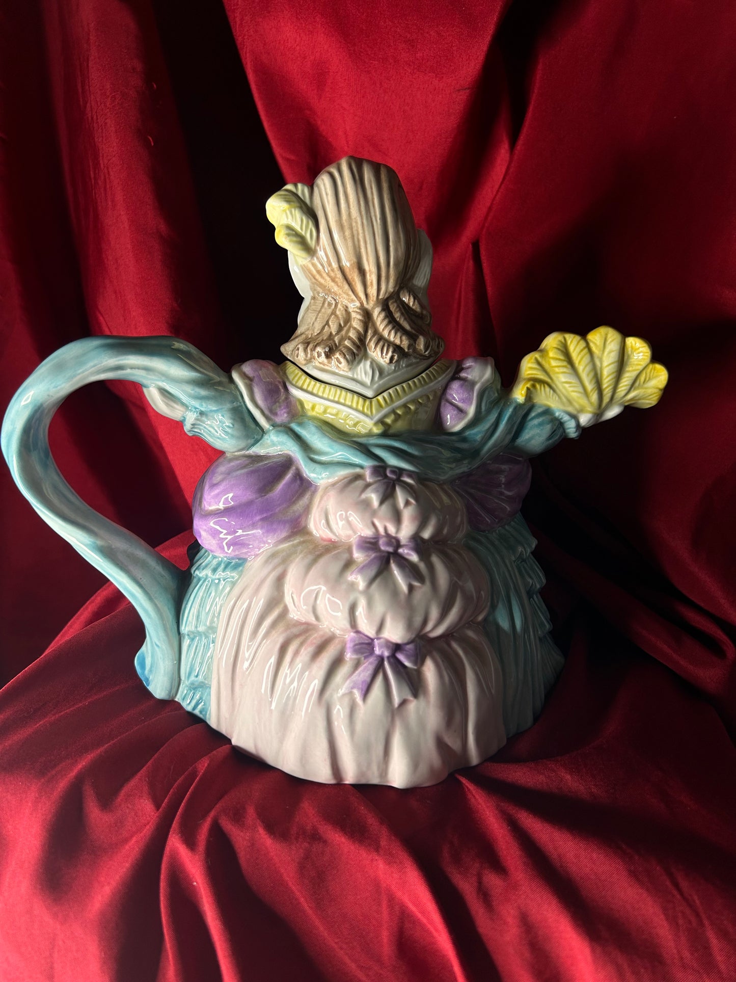 Marie Cattoinette Teapot