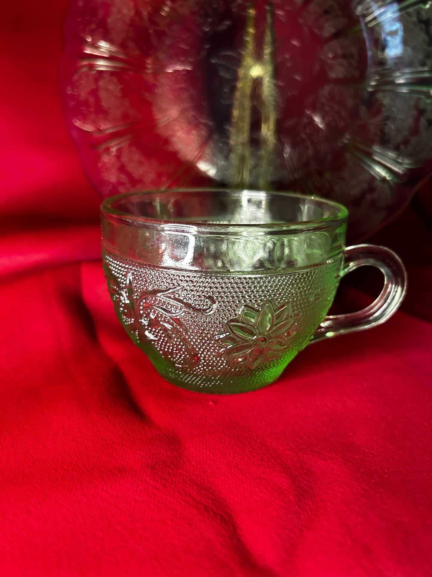 Cherry Uranium Glass Plate