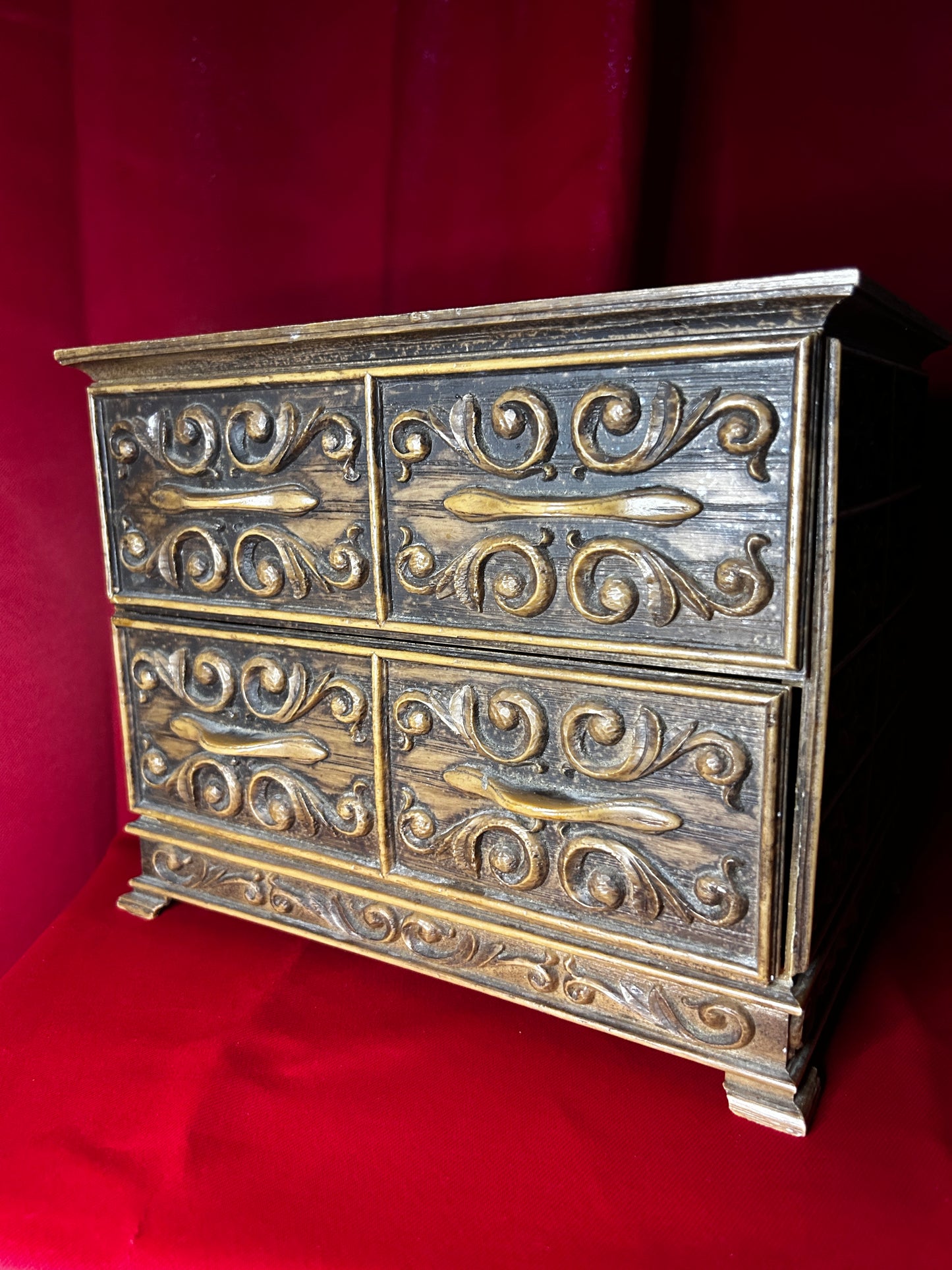 Vintage Lerner Faux Bois Jewelry Box