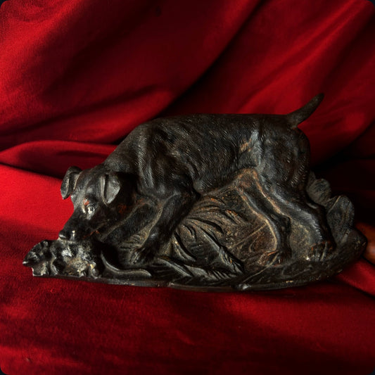 Cast Iron Dog Catching Rat Trinket Dish