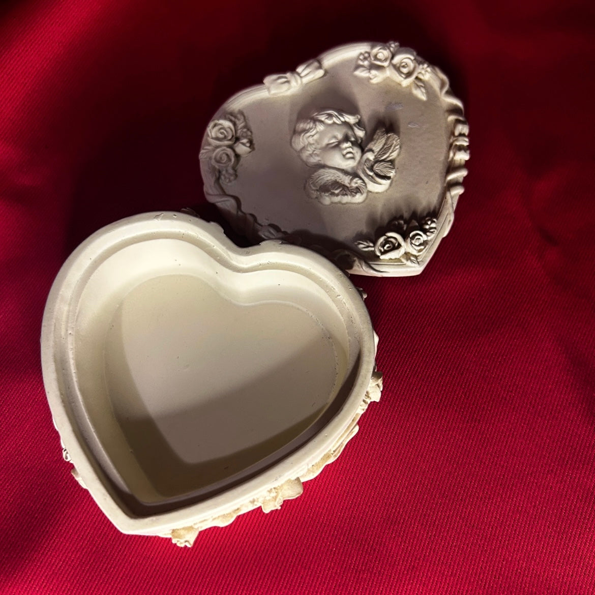 Cherub Heart Stash Box