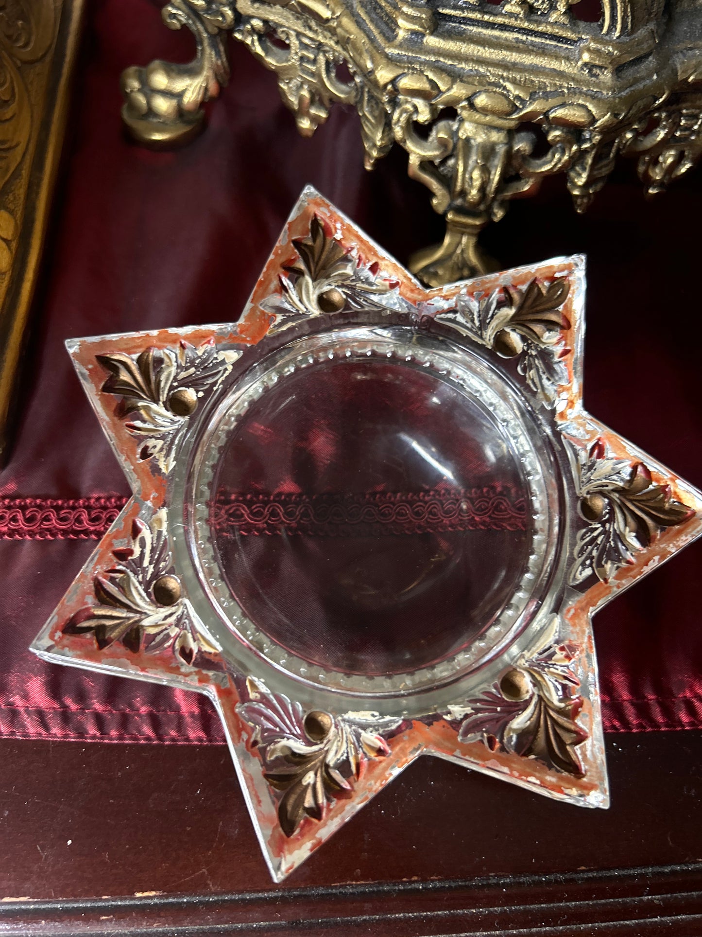 Victorian Magnifying Star