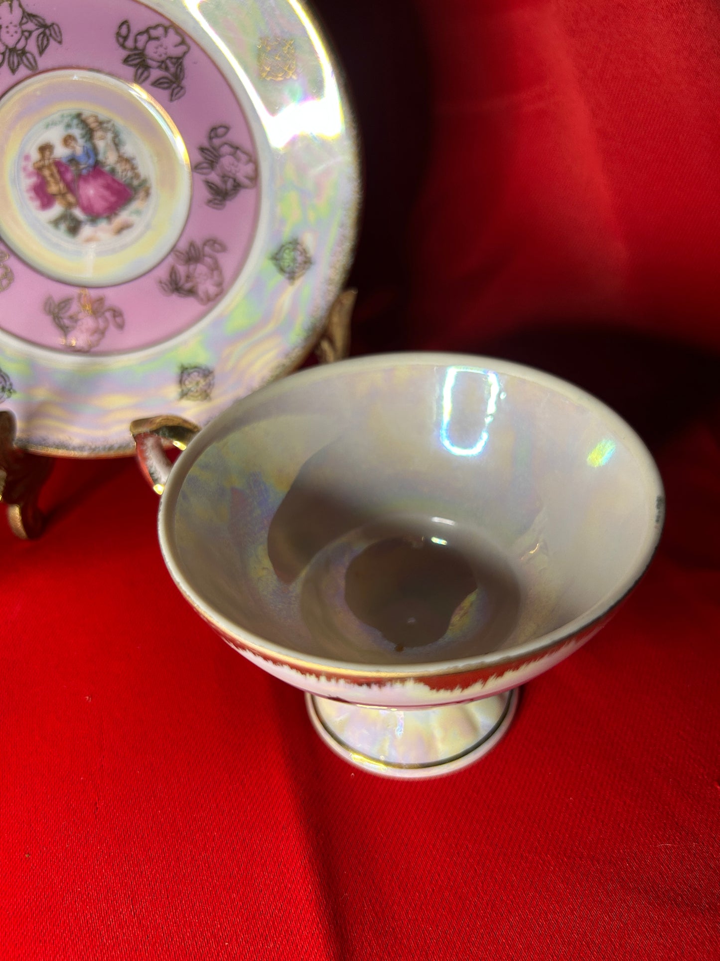 Iridescent Courting Couple Teacup & Saucer Set