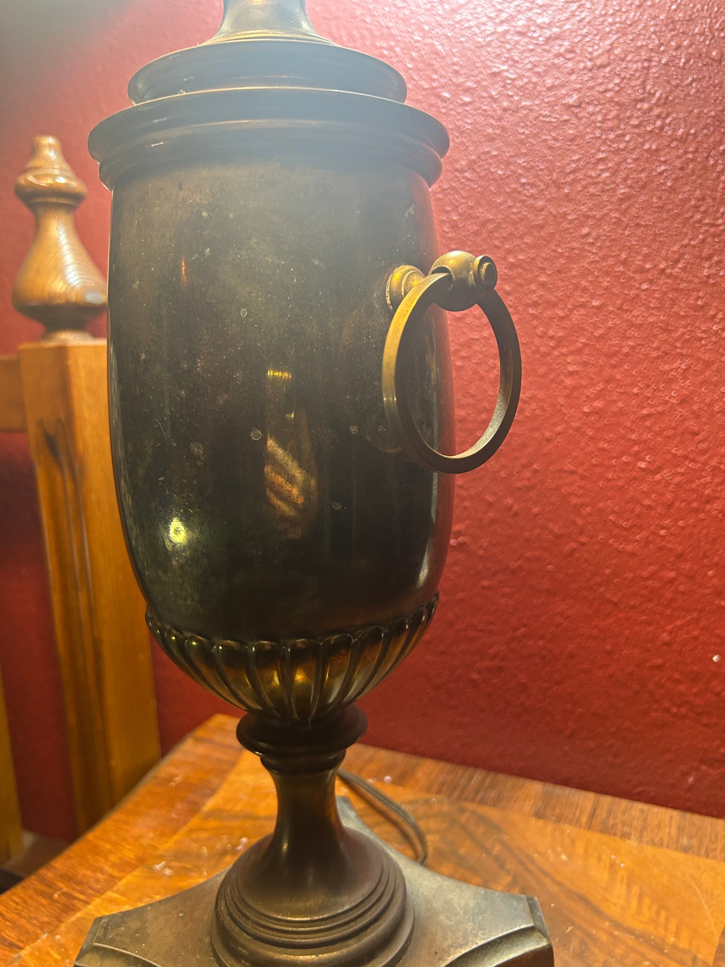 Vintage Urn Style Lamp O Rings with Copper Tone Shade