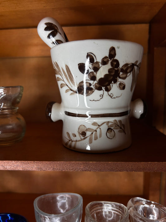 Brown Ceramic Mortar & Pestle