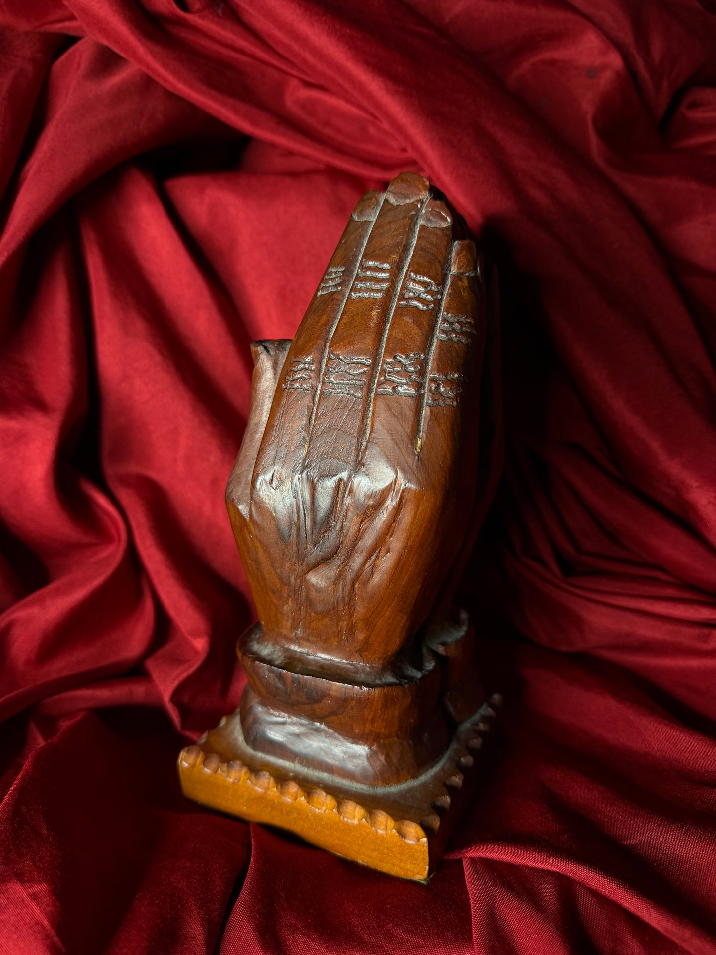 Prayer Hands Single Bookend