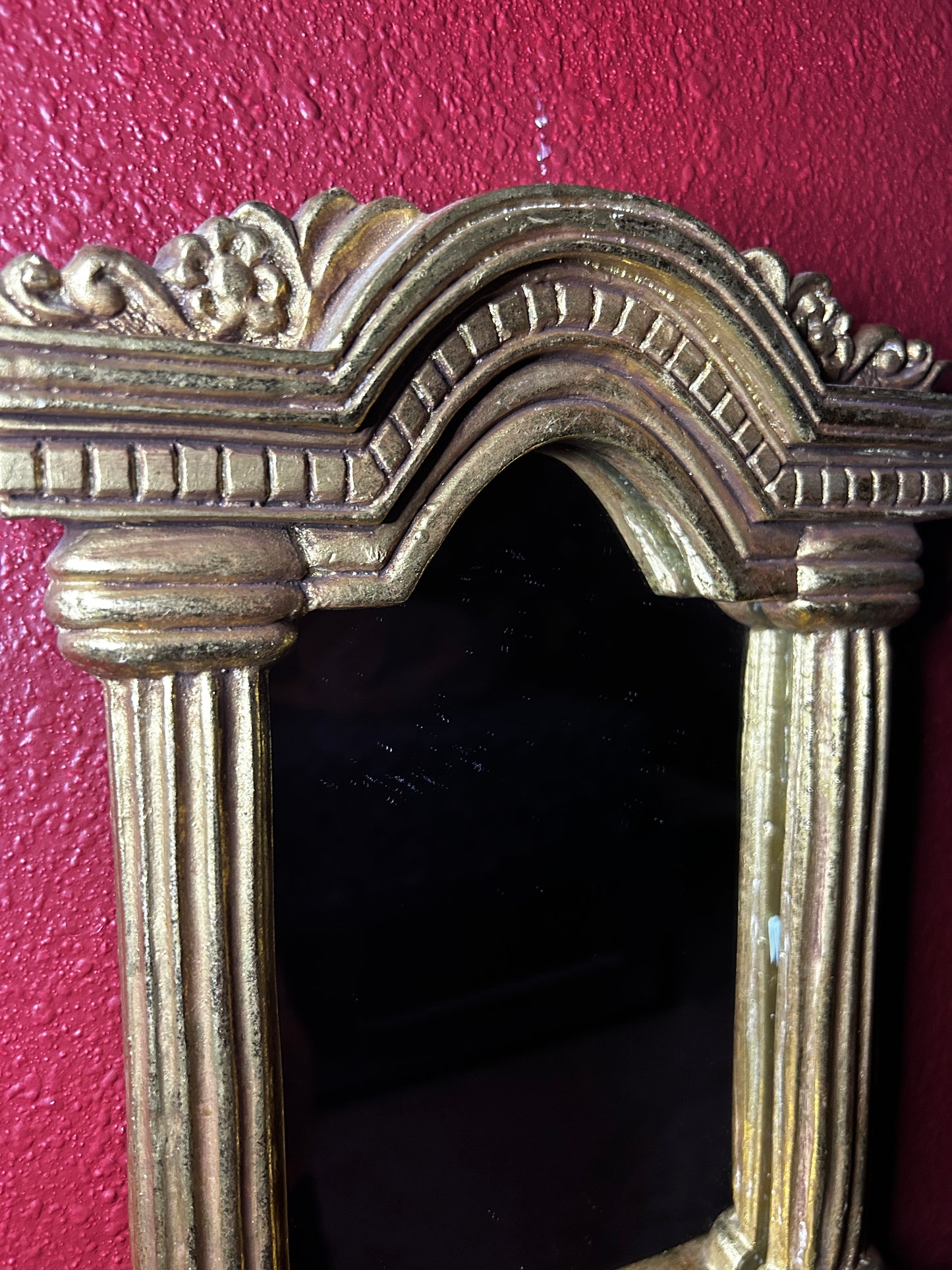 Pillar Mirror