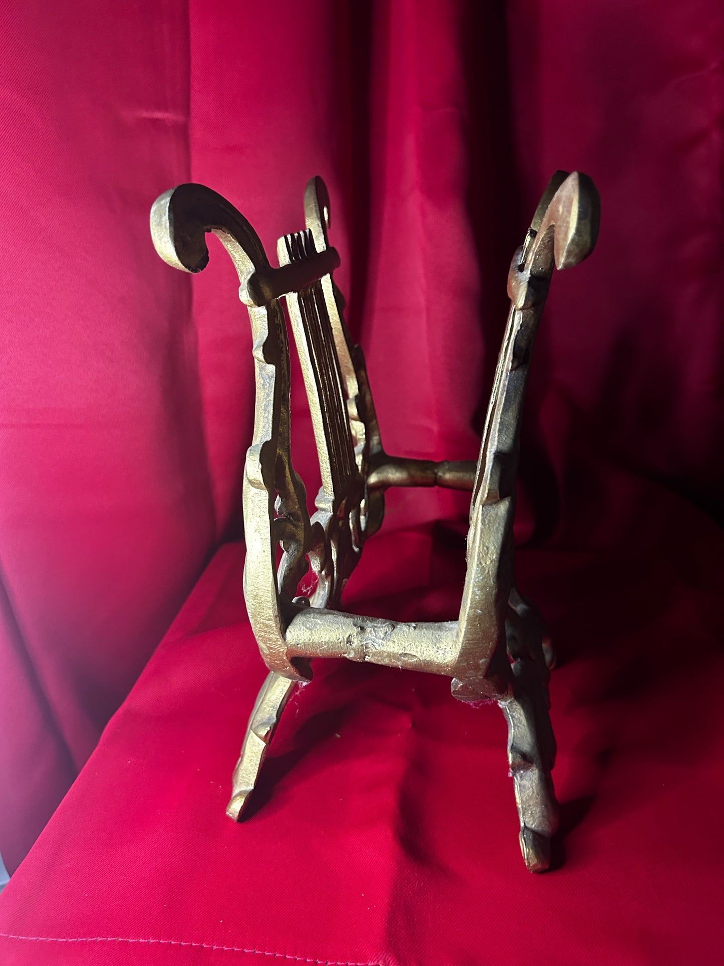 Vintage Gold Cast Metal Harp Style Rack