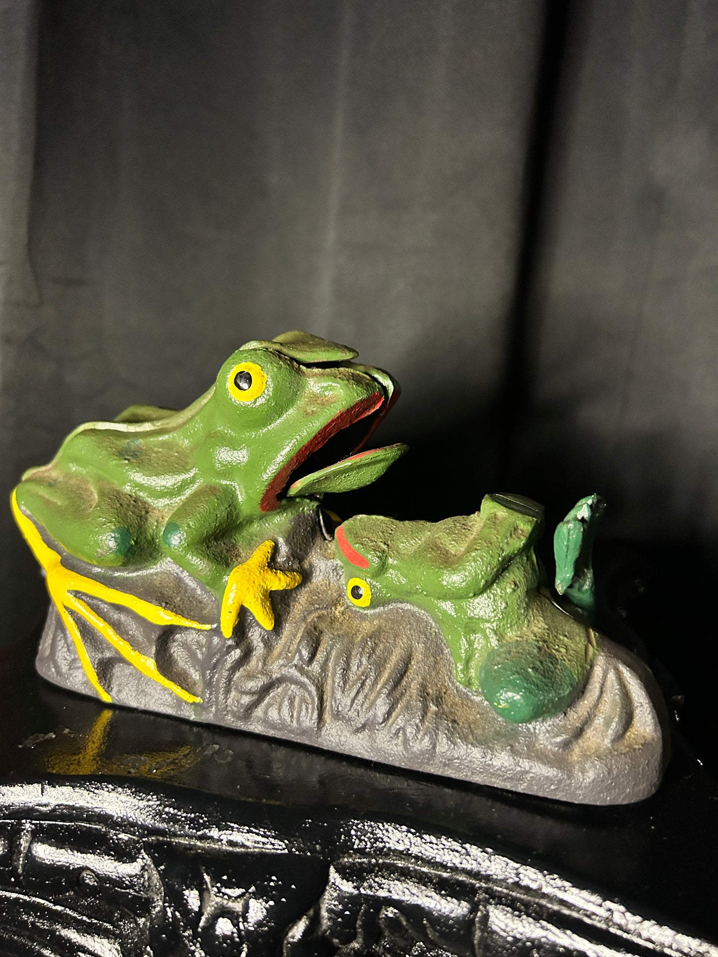 Frog Cast Iron Reproduction Bank