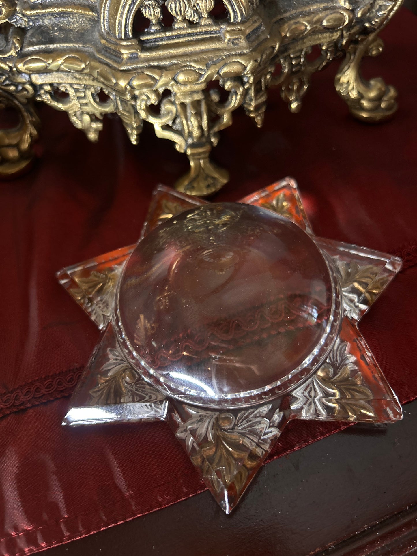 Victorian Magnifying Star