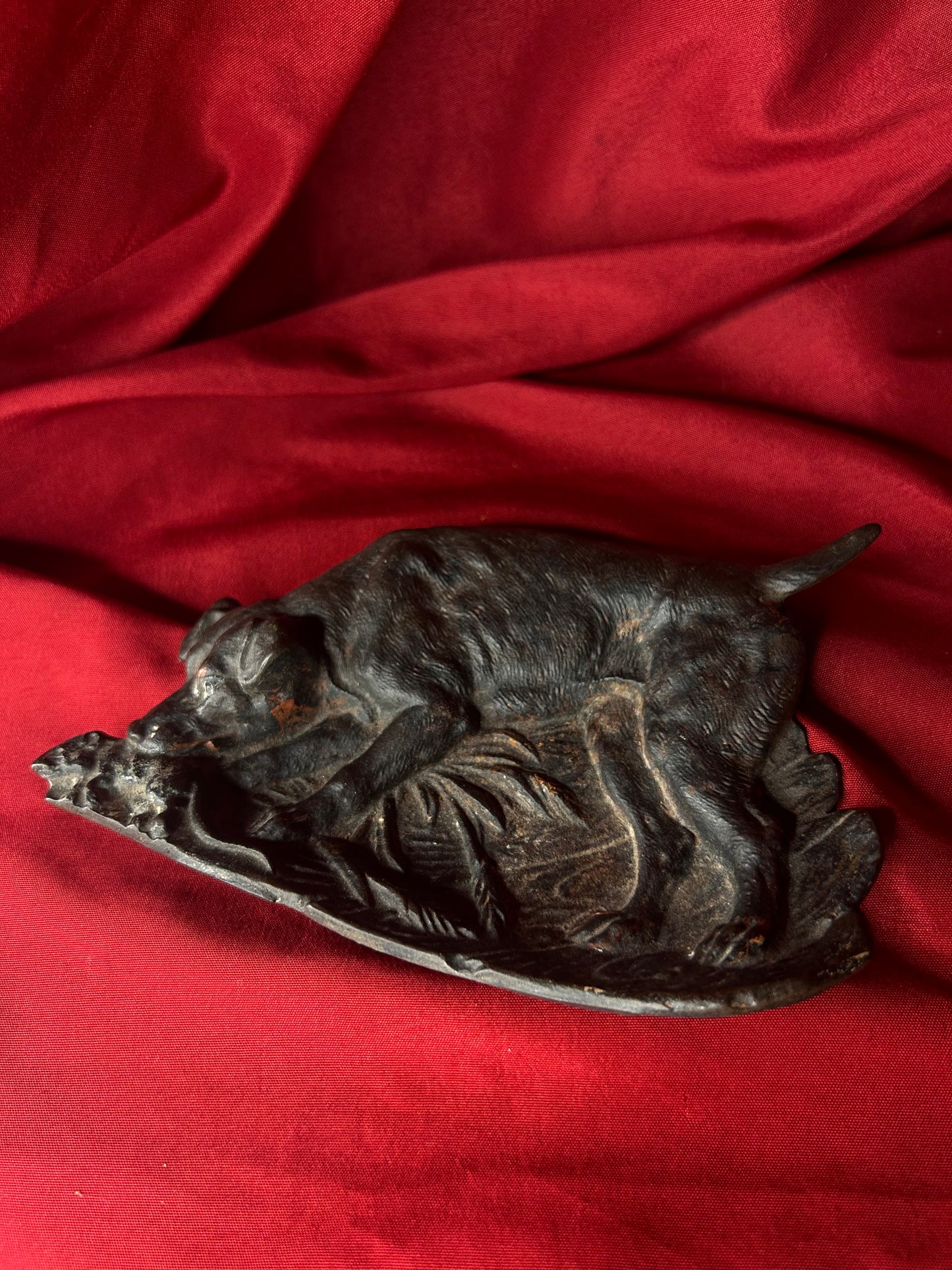 Cast Iron Dog Catching Rat Trinket Dish