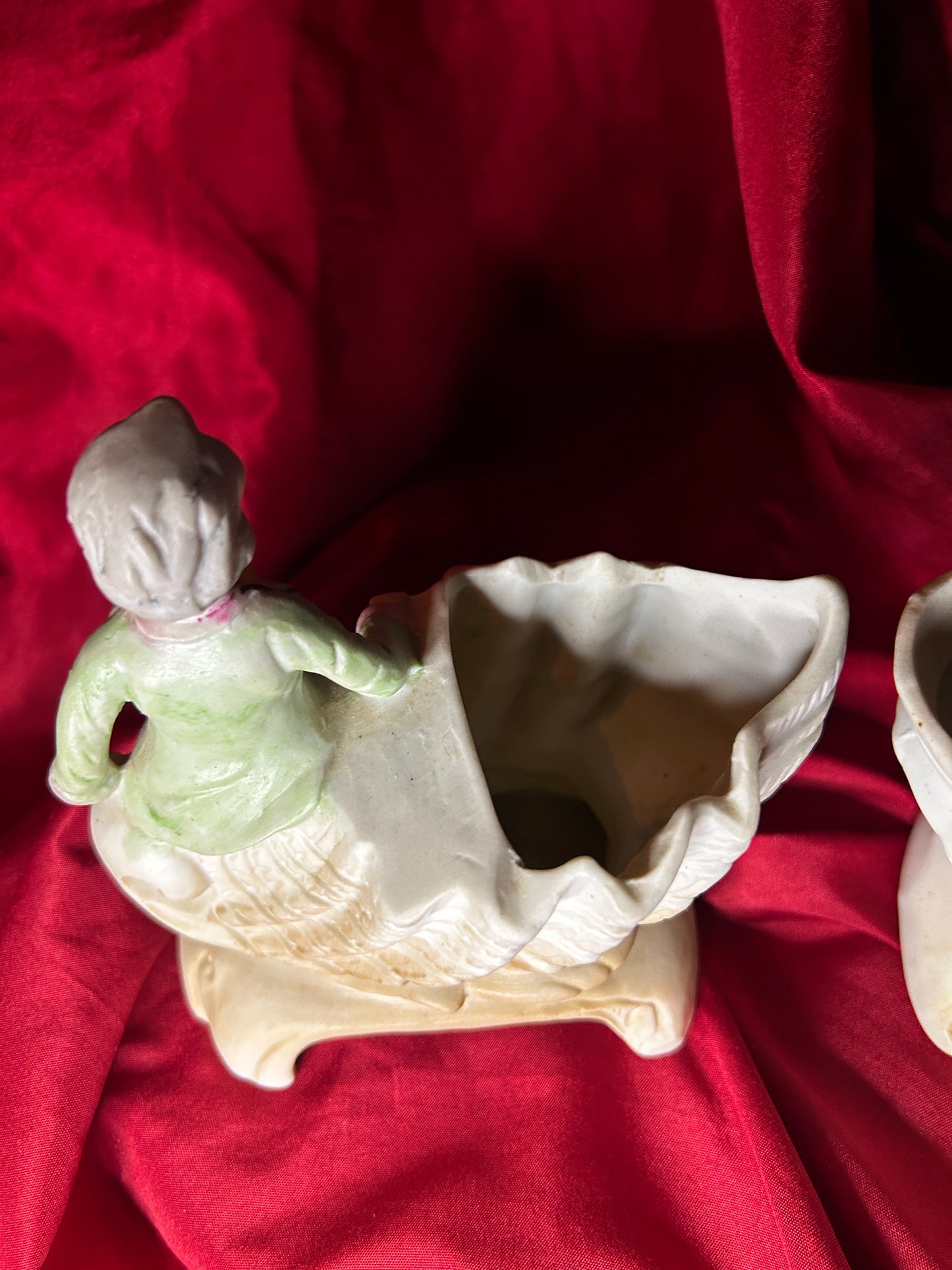 Pair of Couple Shell Planters