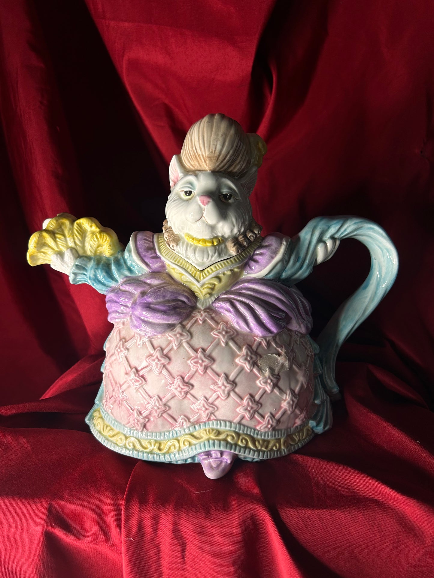 Marie Cattoinette Teapot