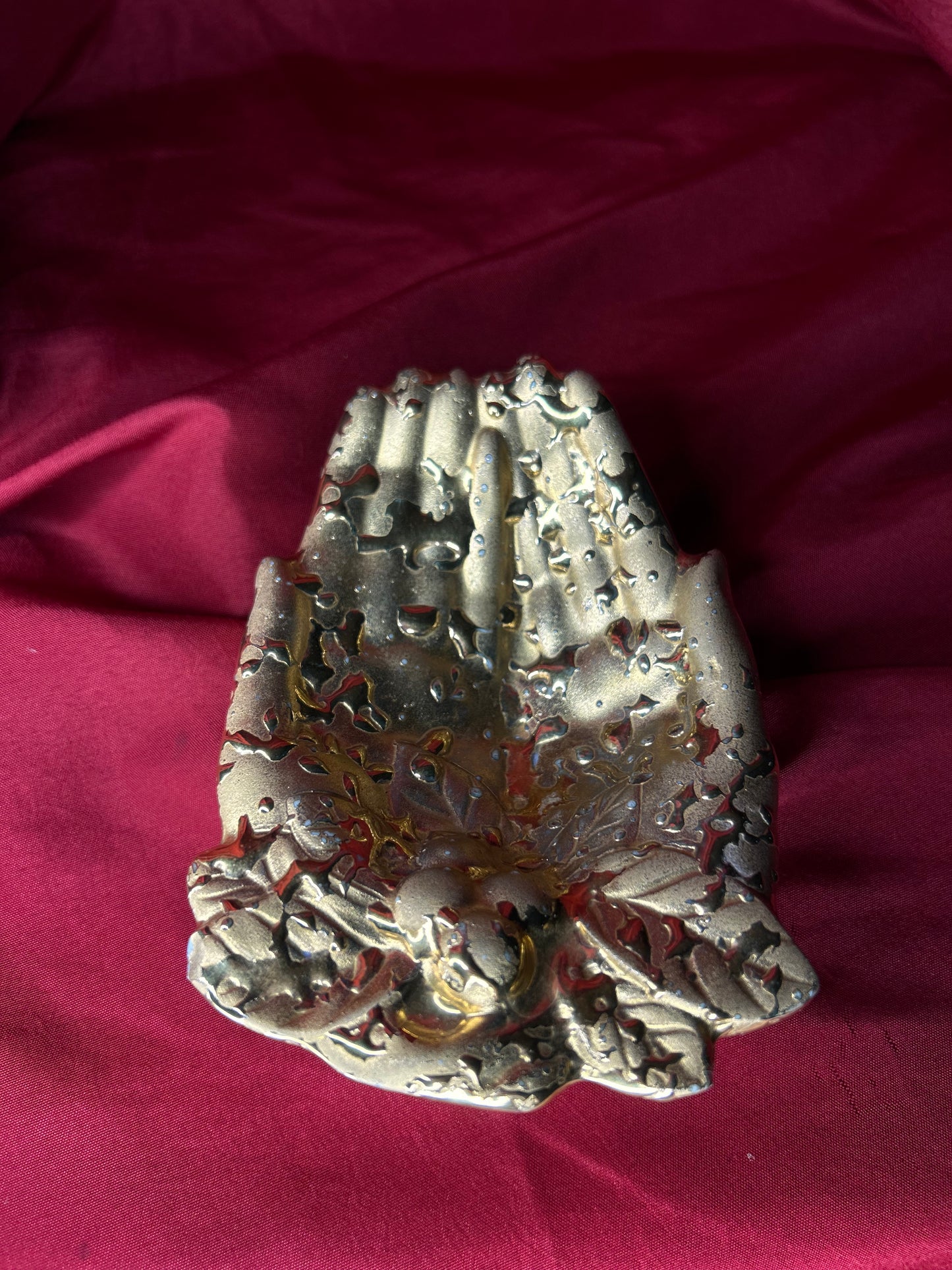 Weeping Bright 22k Gold Hand Trinket Dish