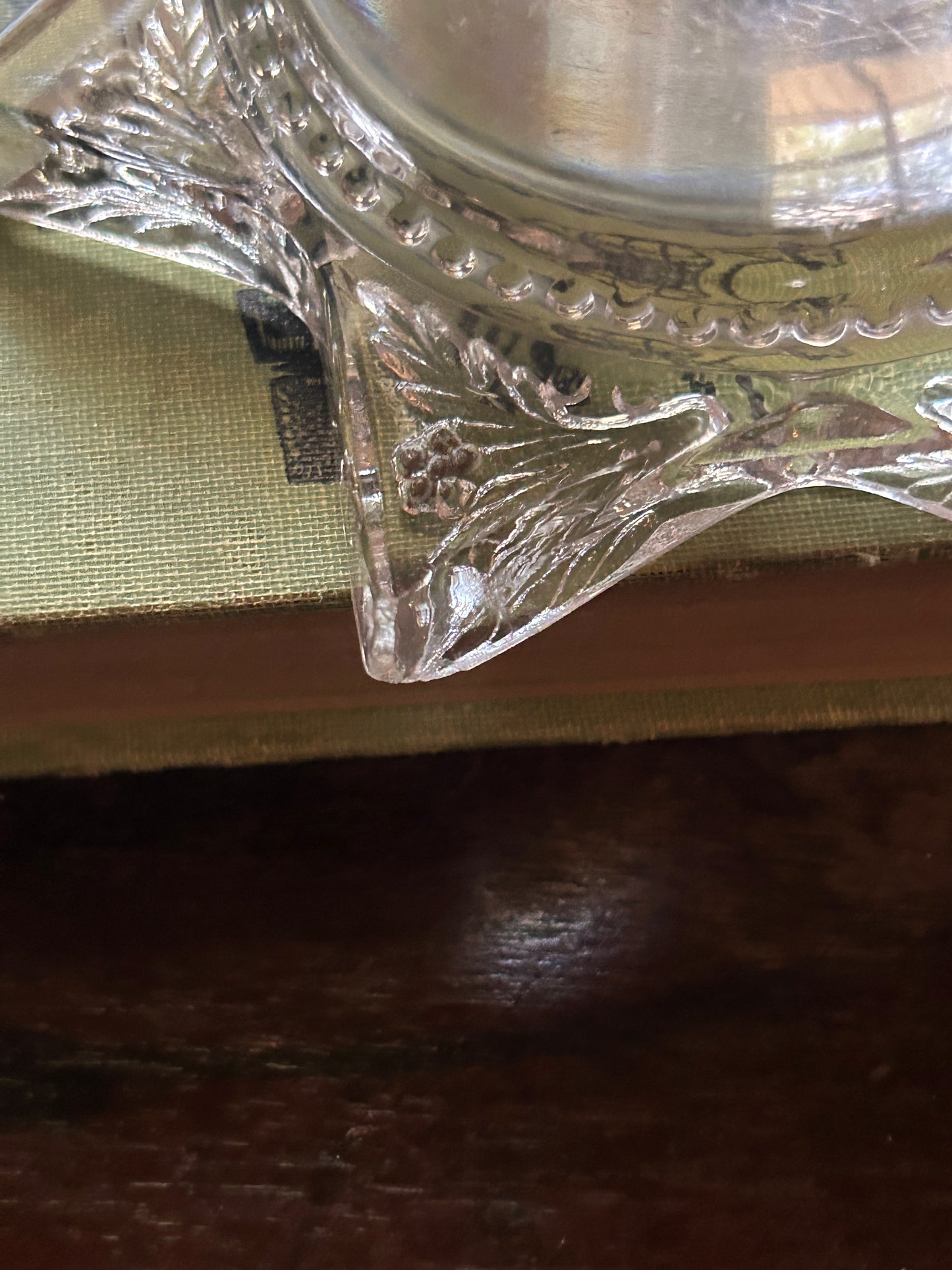 Victorian Magnifying Star