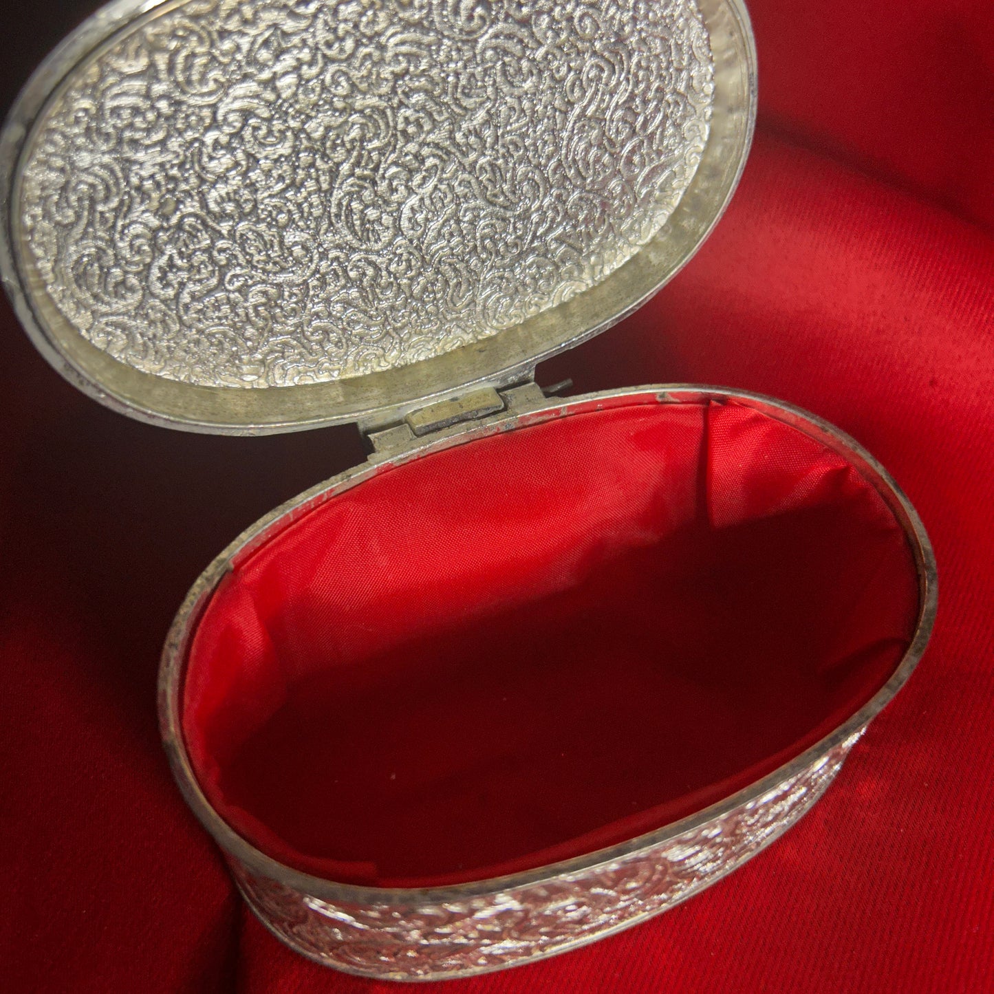 Silver Toned Jewelry Box