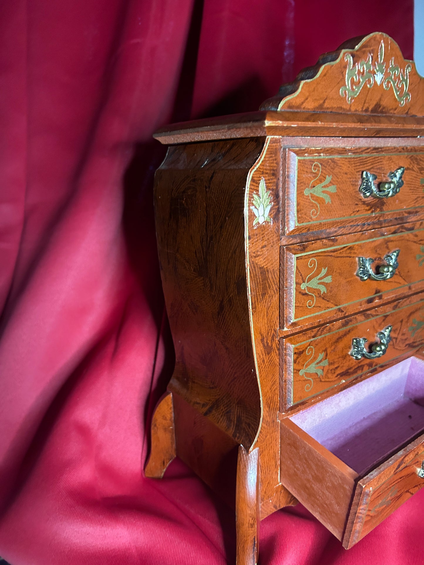 Wooden Musical Jewelry Box