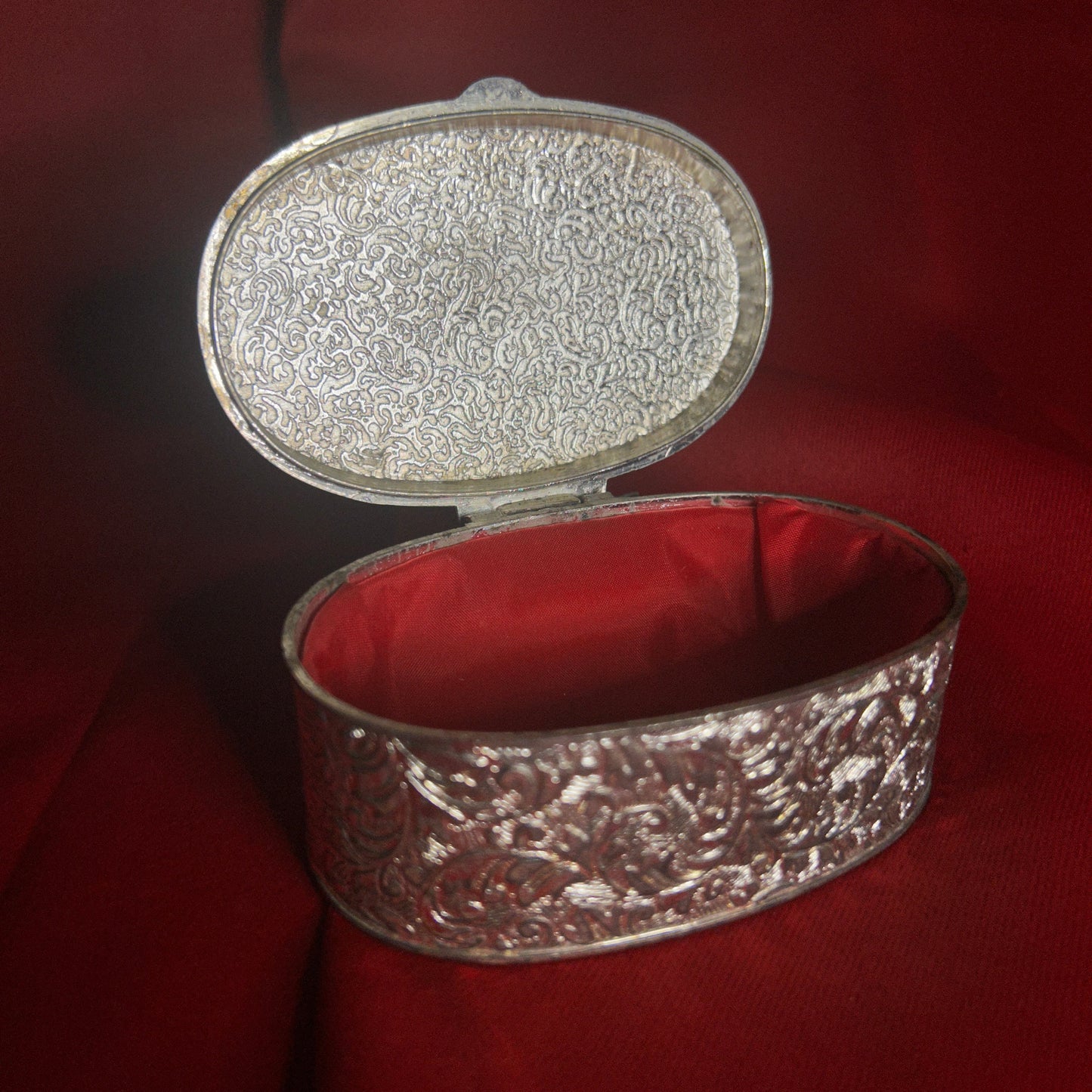 Silver Toned Jewelry Box