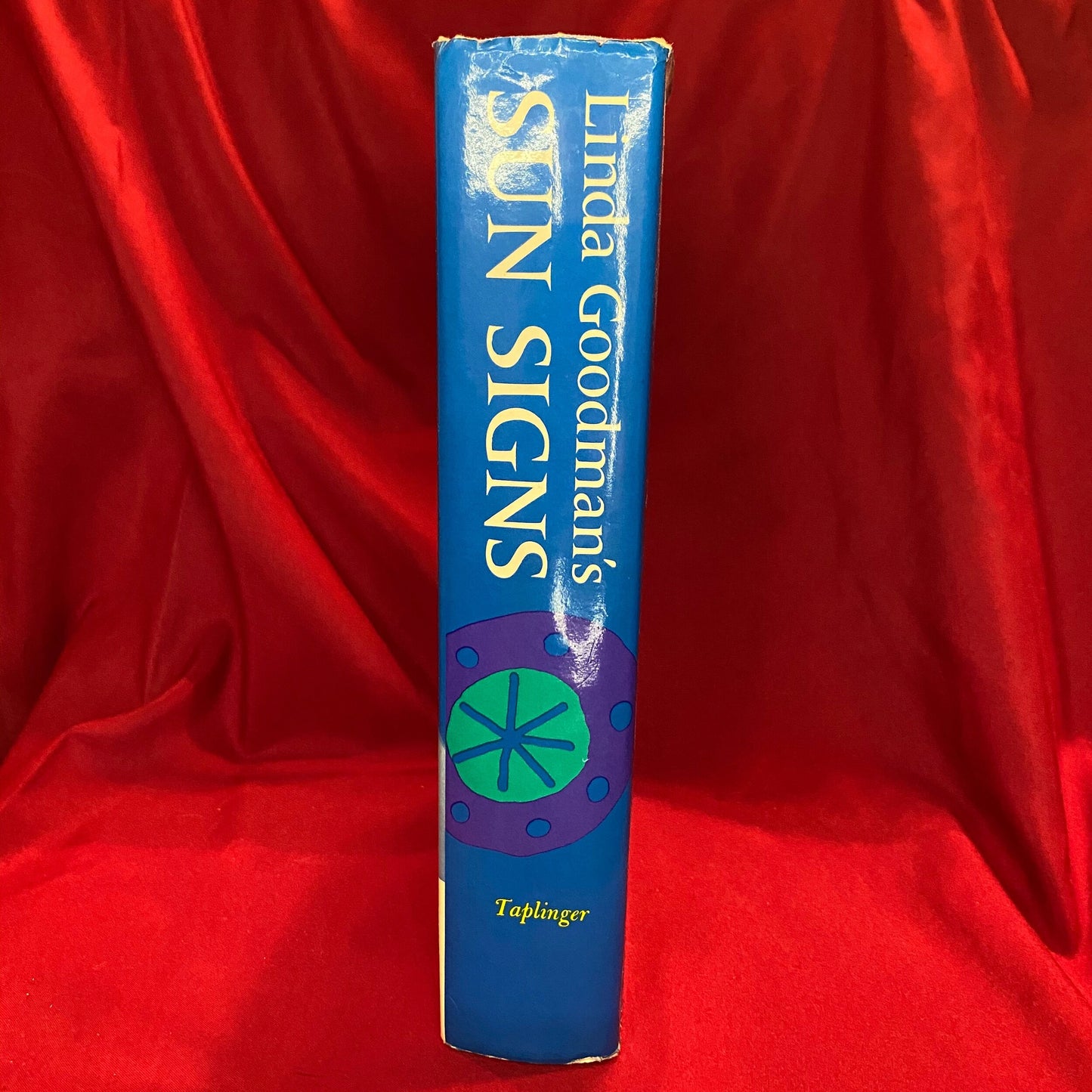 Linda Goodman’s Sun Signs 1968 Hardbook