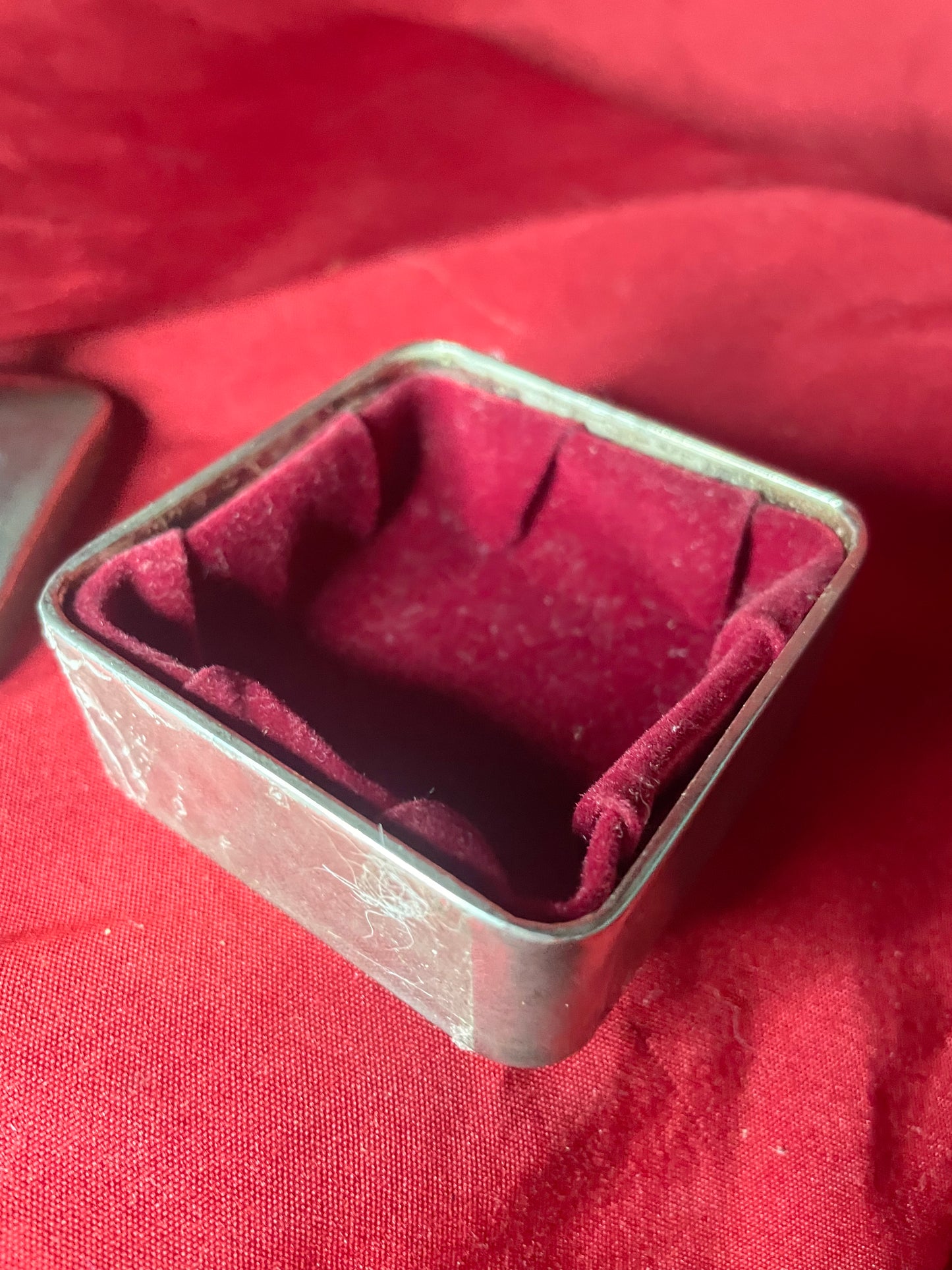 Small Cherub Box