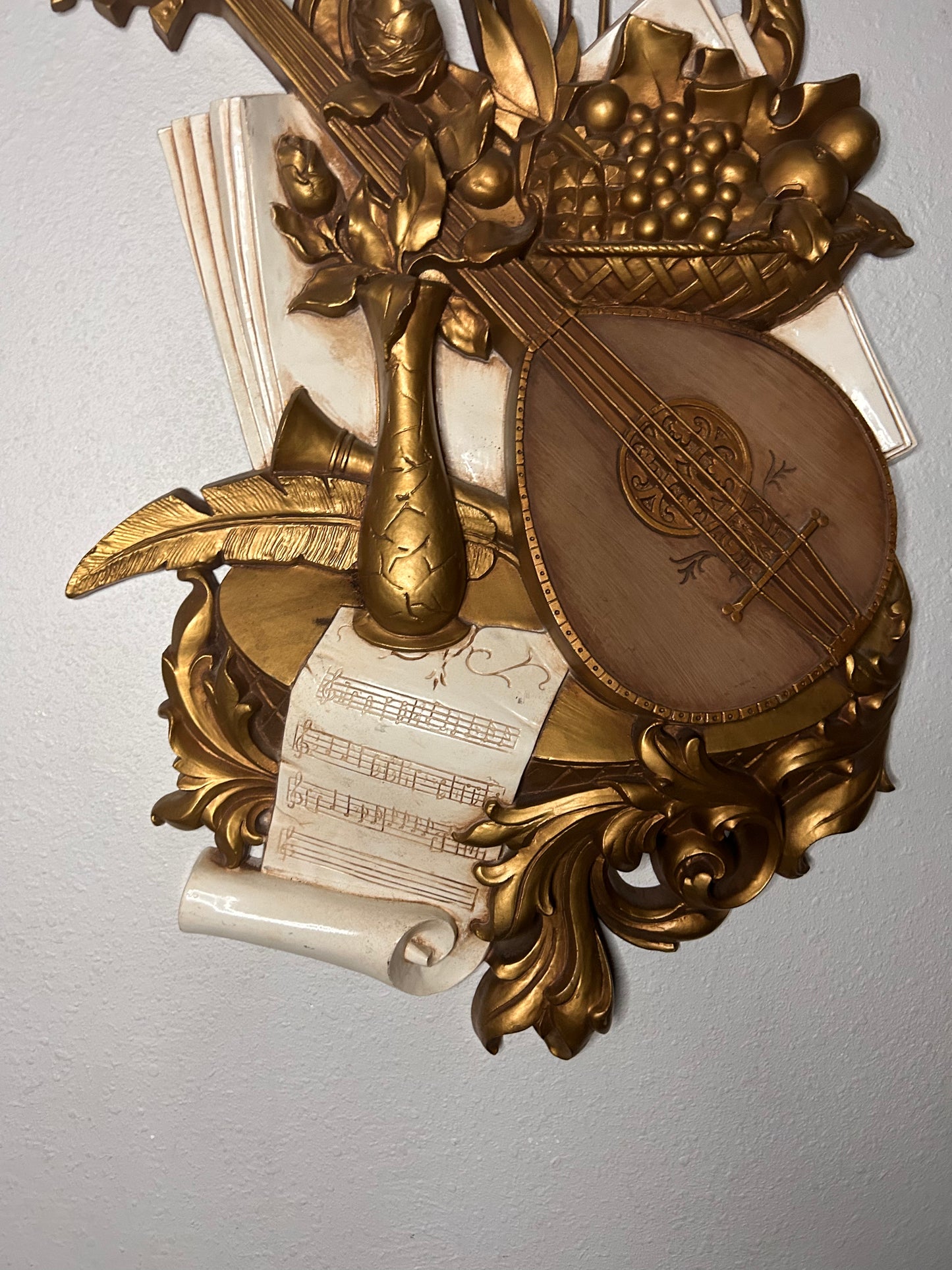 Large Music Plaque Featuring a Mandolin and Harp