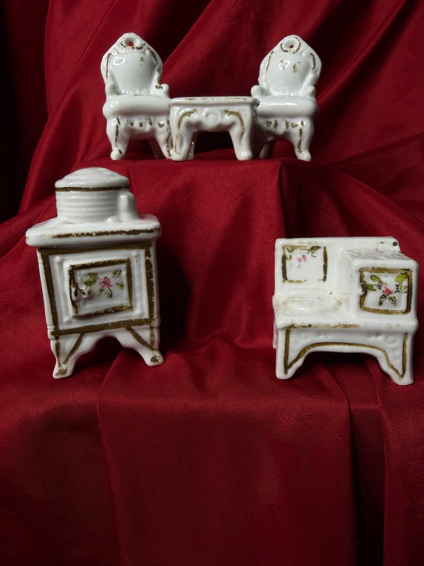 Set of 5 Made in Japan DollHouse Furniture