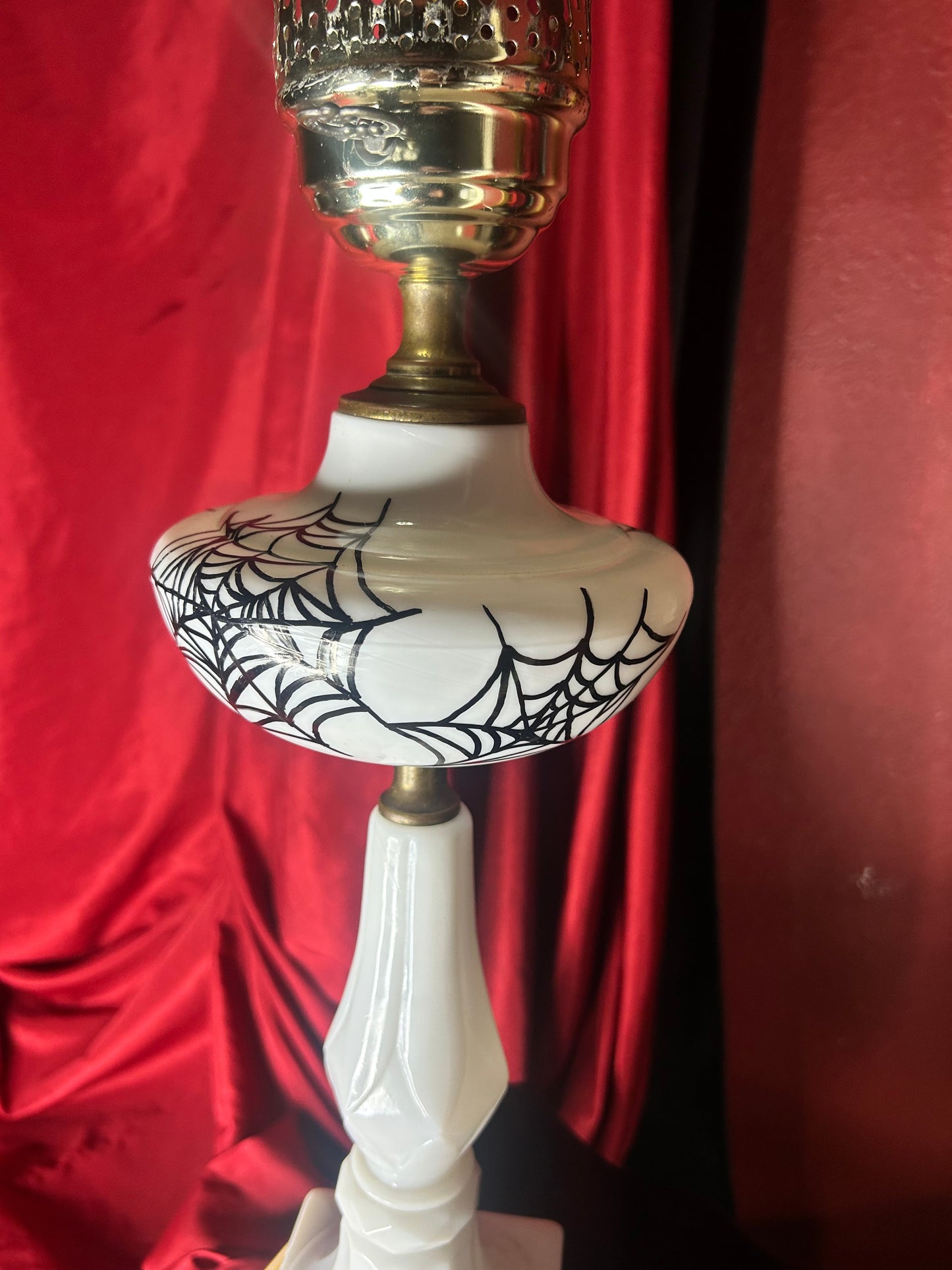 Tall Spiderweb Milkglass Lamp with Cross Lightbulb