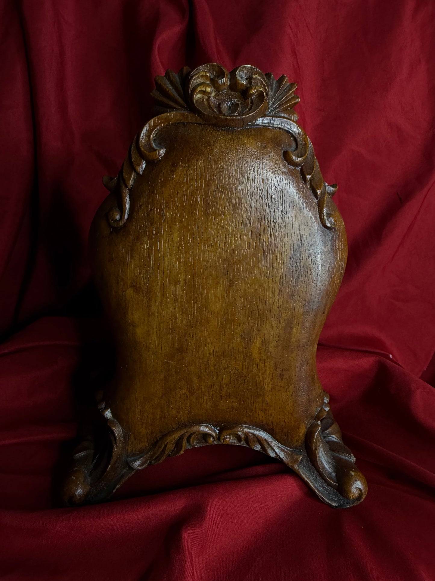 Vintage CBK Ltd Ornate Engraved Wood Quartz Clock