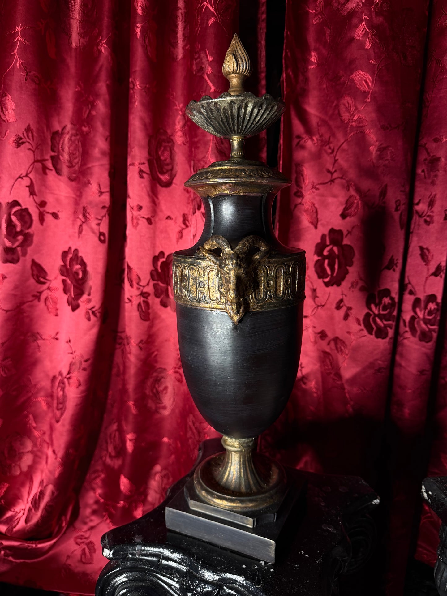 Neoclassical Style Ram Decorative Urn