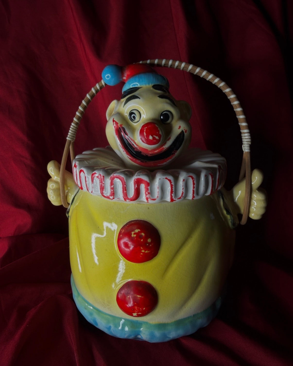 Vintage 1950s Thumbs Up Clown Ceramic Lidded Cookie Jar