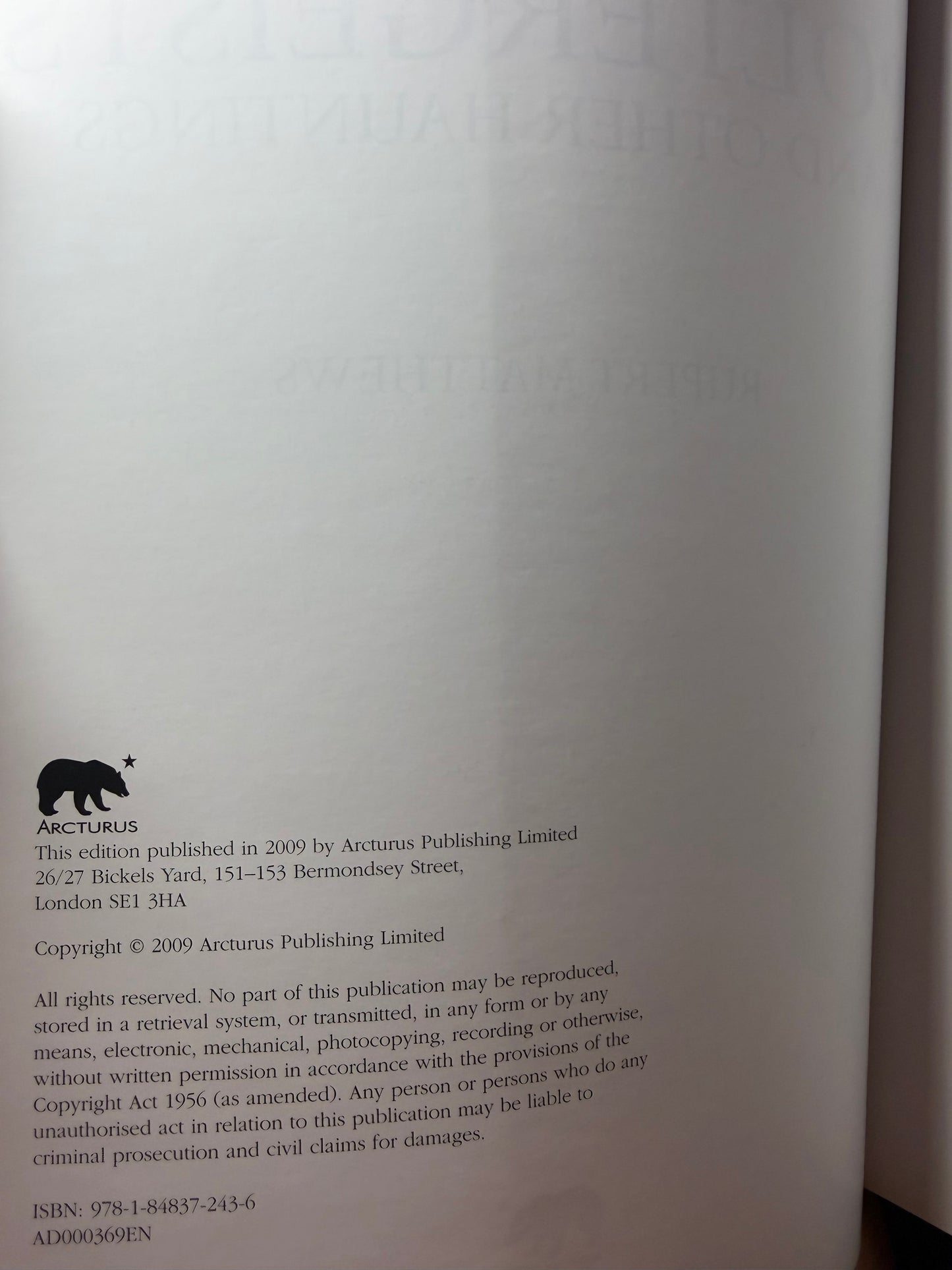 Poltergeists and Other Hauntings by Rupert Matthews