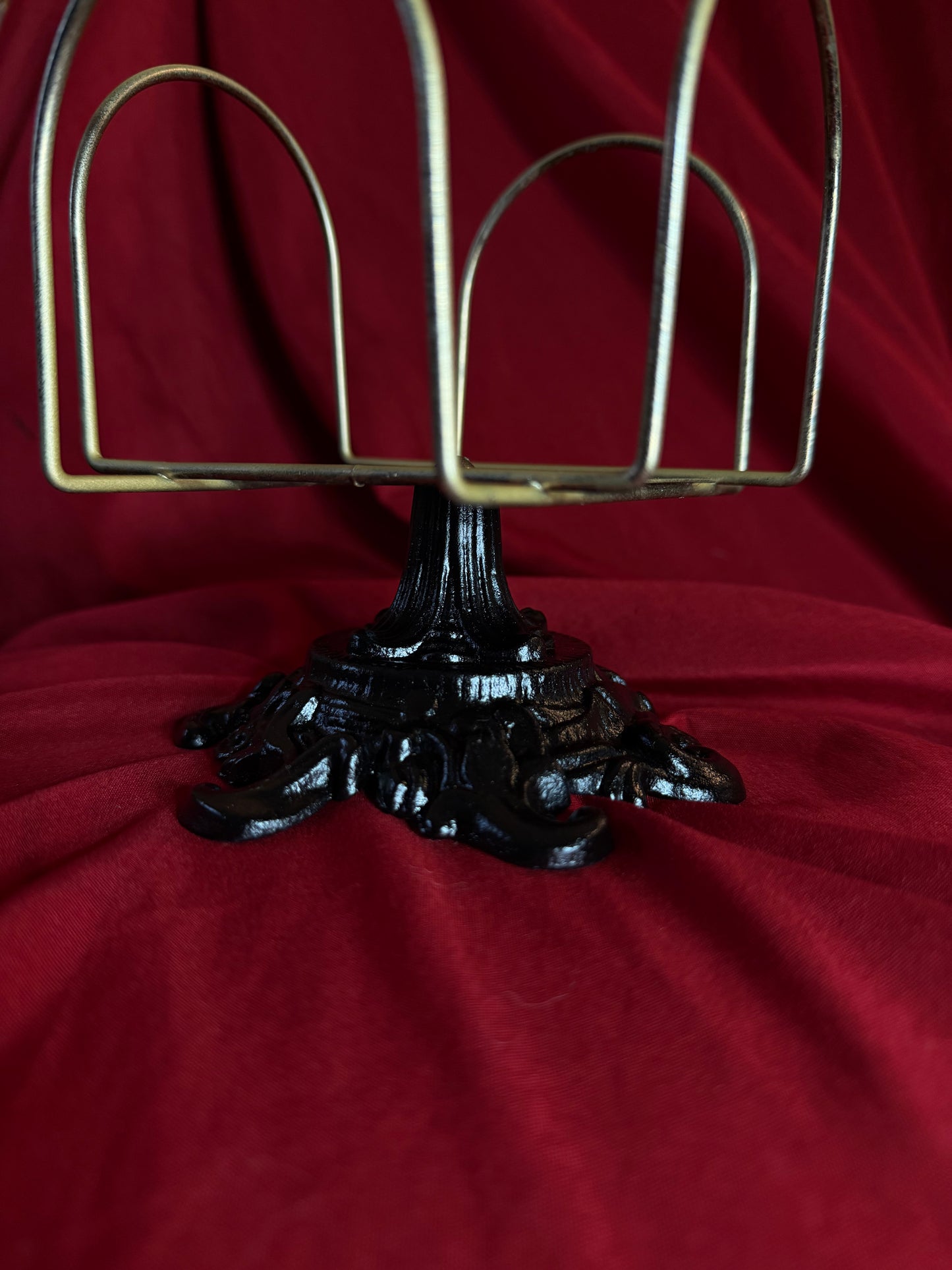 Ornate Pedestal Holder