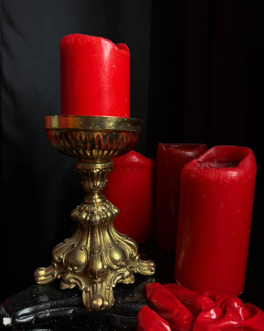 Ornate Pillar Candleholder