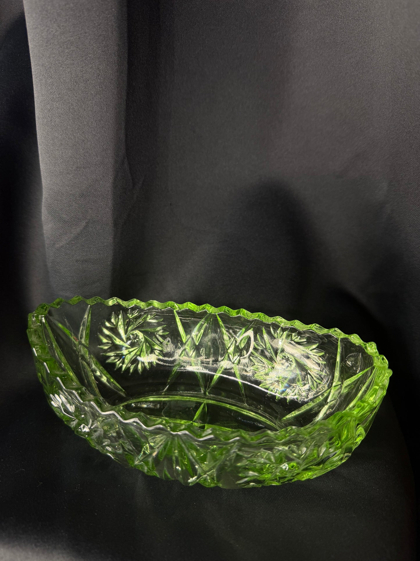 Tiara Glass Bowl