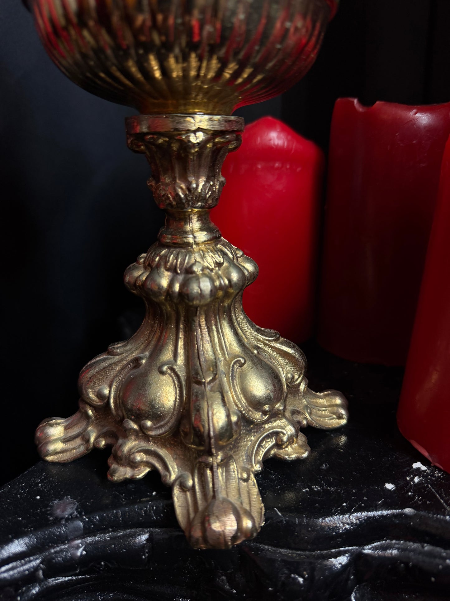 Ornate Pillar Candleholder