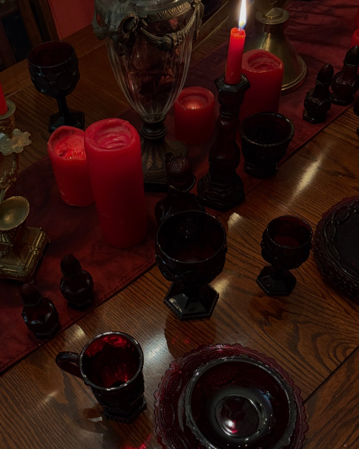 Ruby Red Cape Cod 1876 Avon Collection