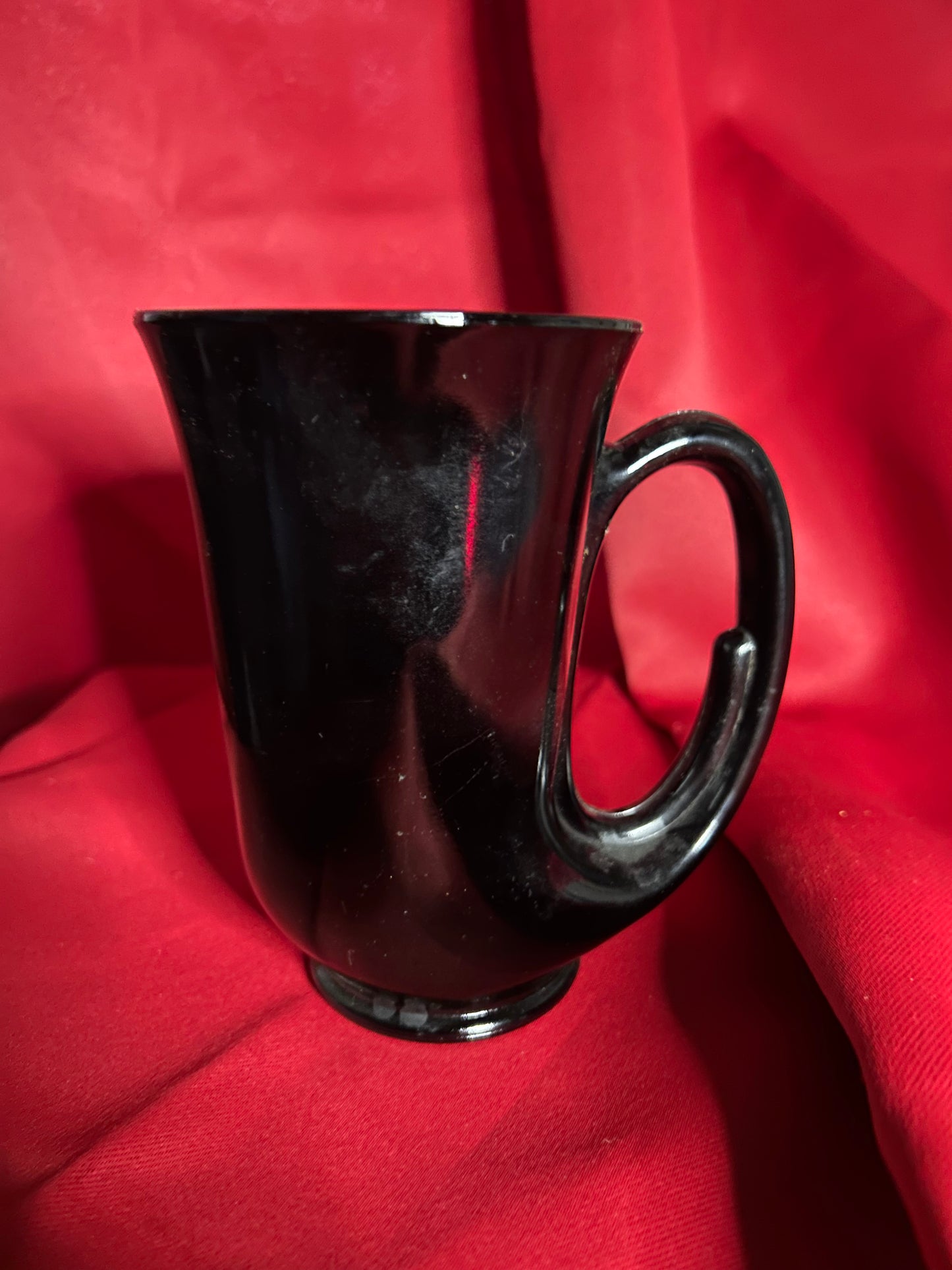 Black Glass Horn Mug