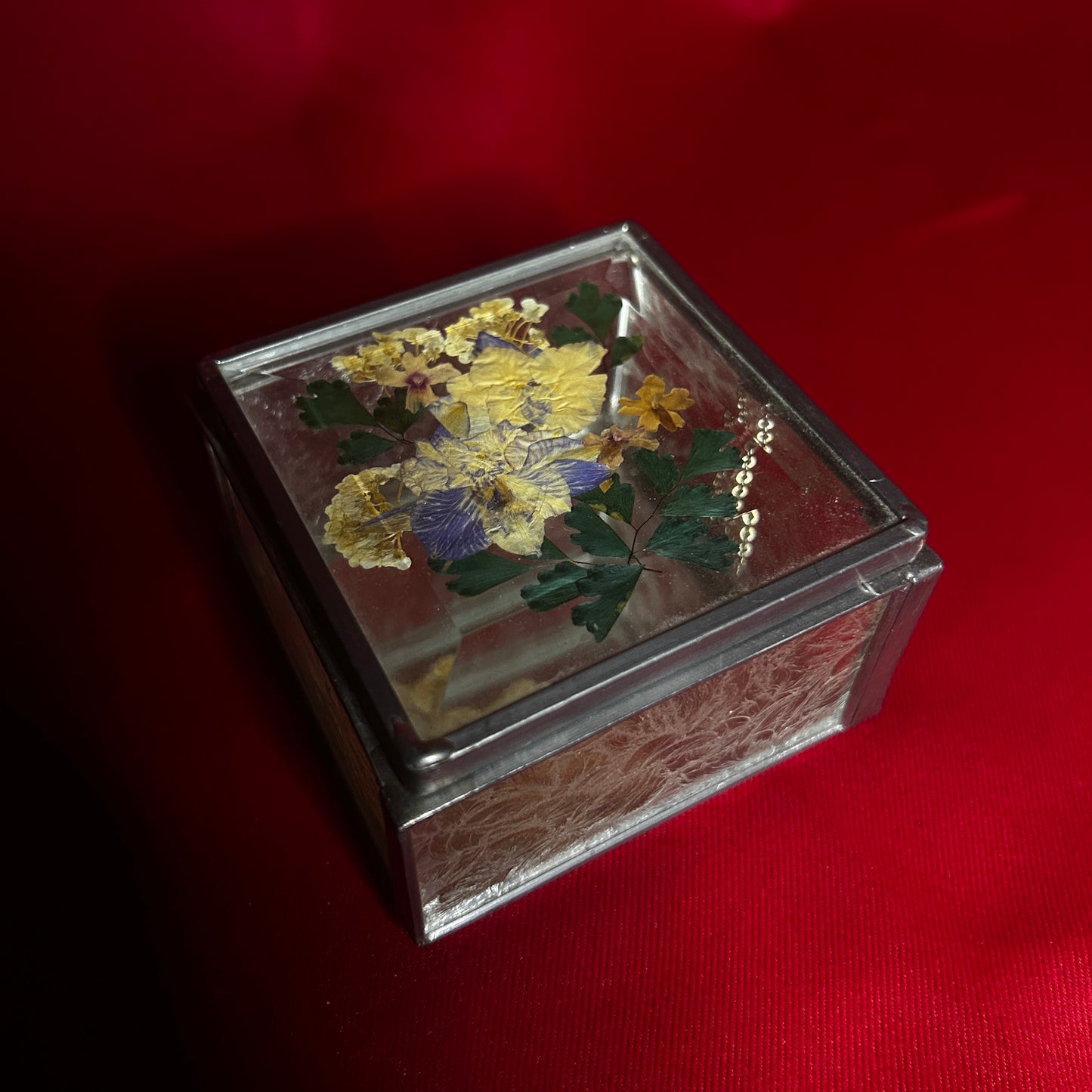 Pressed Flower Curio Box