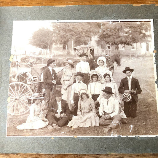 Large Cabinet Card of a friendly gathering