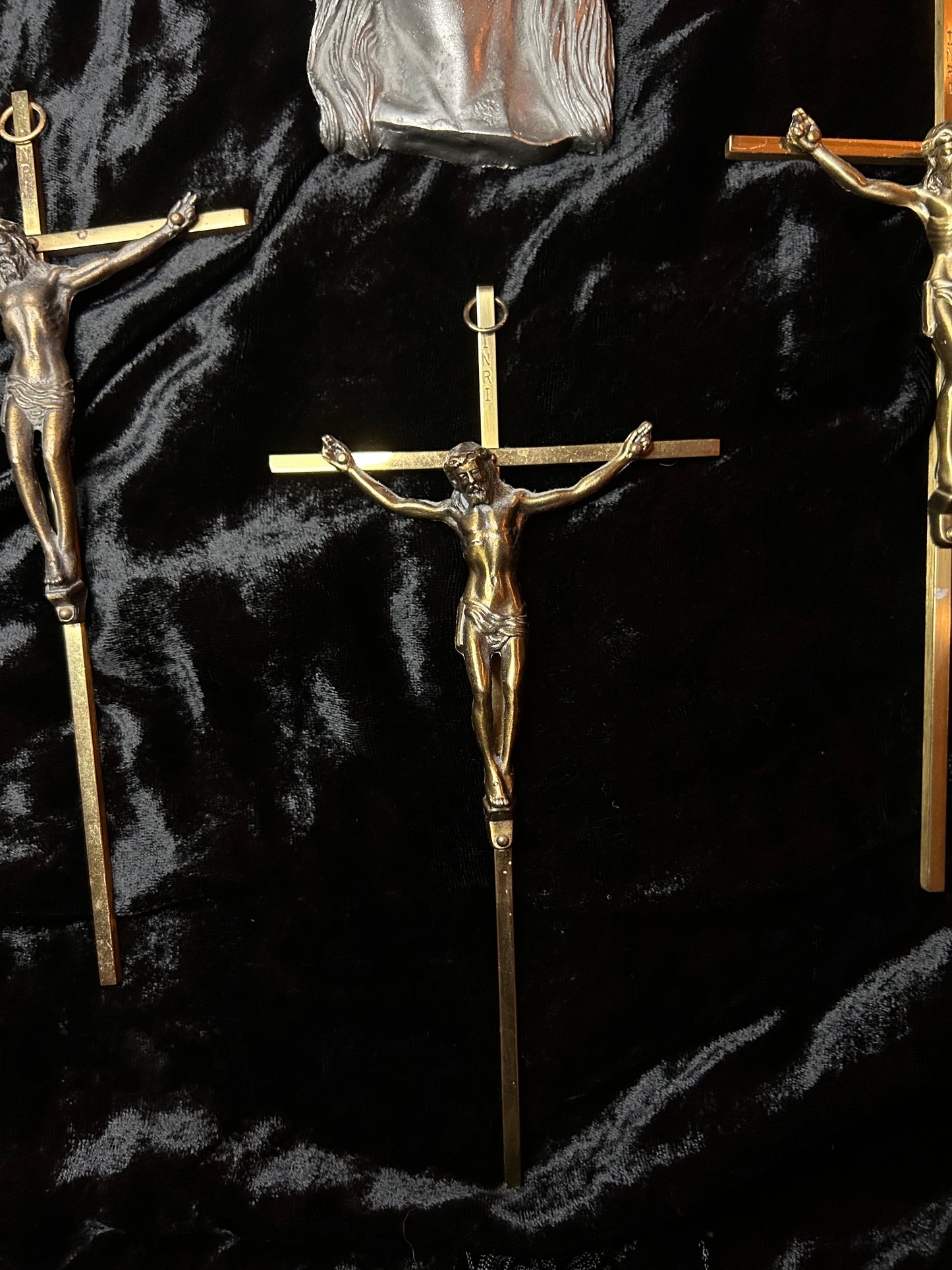 Single Metal Crucifix
